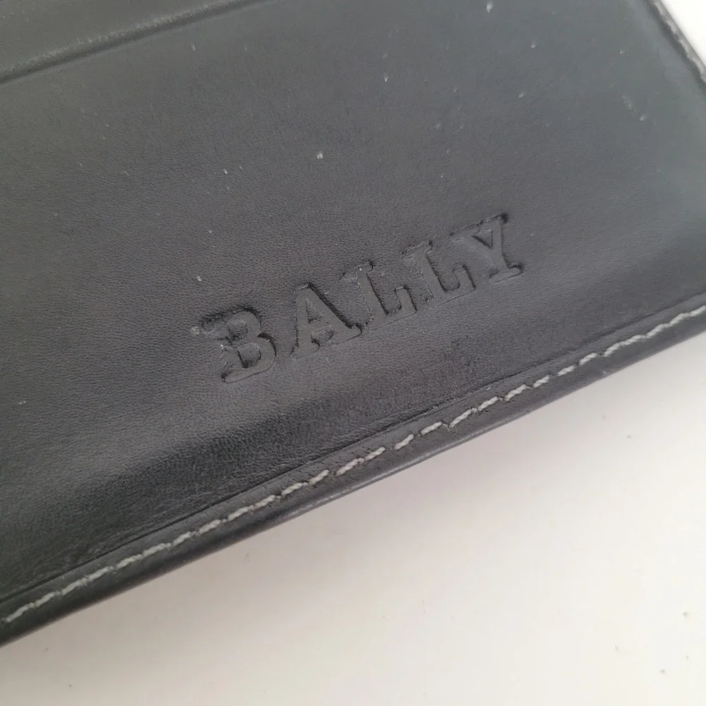 Bally Mens Black Leather Bifold Wallet Zippered Bill Pocket Contrast Stitching